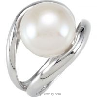 Sterling Silver Freshwater Cultured Pearl Ring